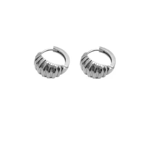 DaintyTwist Earring